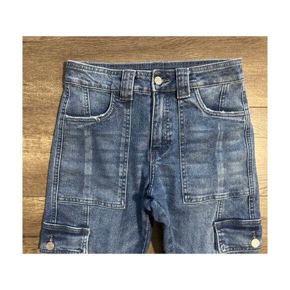 KanCan Avery Straight Leg Cargo Jeans Dark Wash Ankle Cropped Size 1/ 24 - Picture 5 of 7